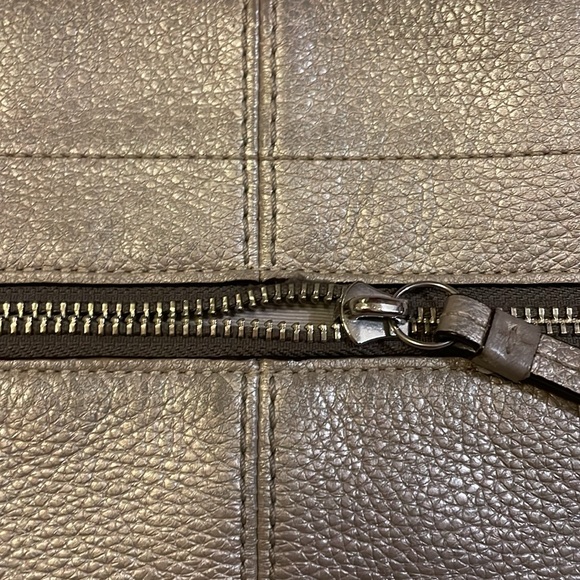 Coach Bag - Picture 5 of 7